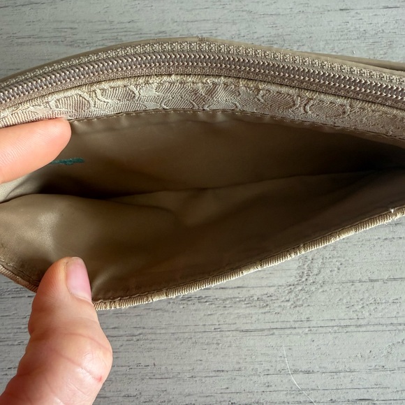 Coach Double Zip Wristlet | Signature C Jacquard | Cream & Beige - Picture 4 of 12